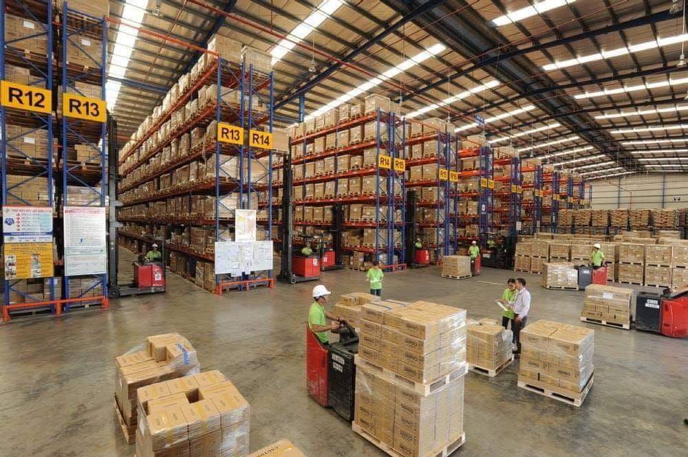 Cần 30 nam, nữ  kho vận - 1 năm